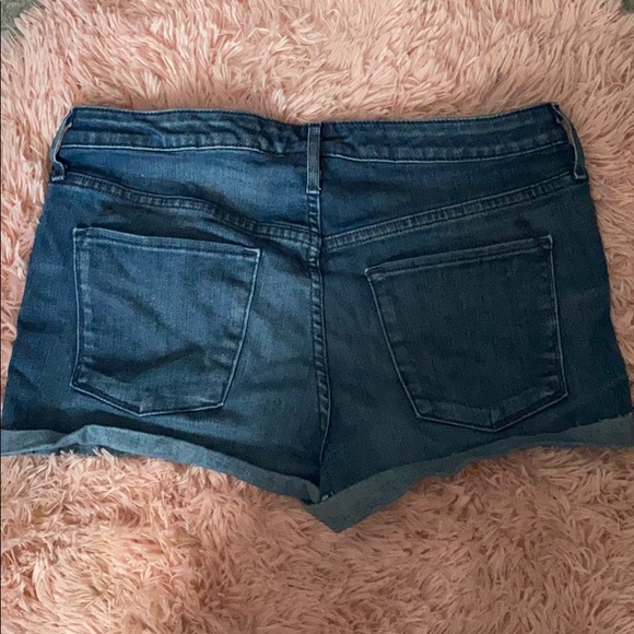 High waisted jean shorts - Picture 2 of 3